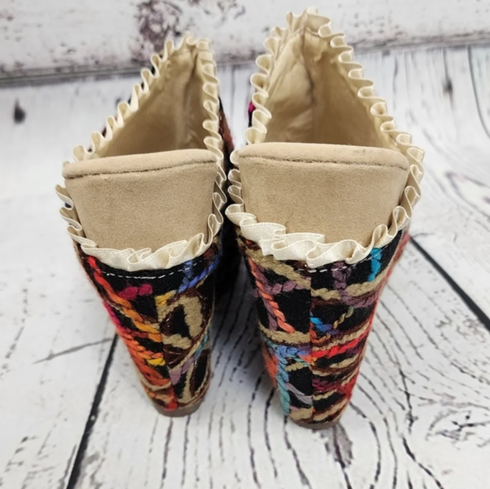 Kayleen‎ by Los Angeles Wedges